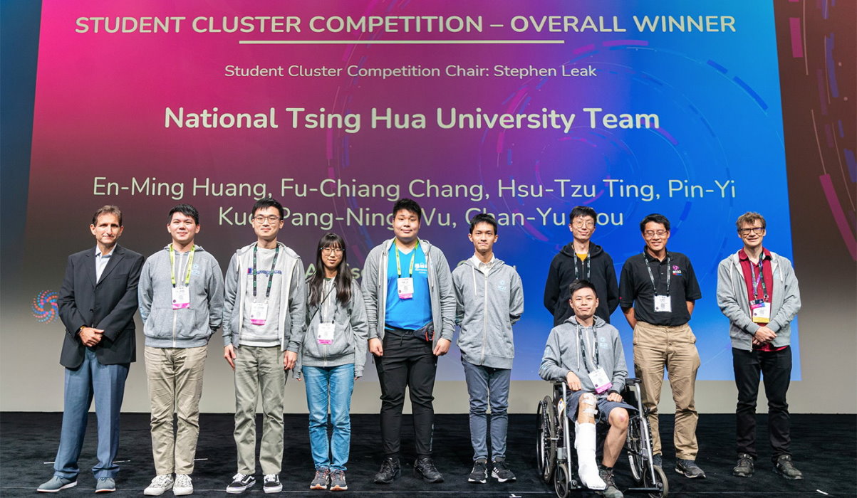 SC22 Student Cluster Competition photo 1